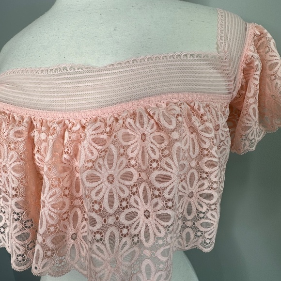 NWT Victoria"s Secret Off The Shoulder Lace Bralette Bra Top Winter Rose Large - Picture 3 of 9